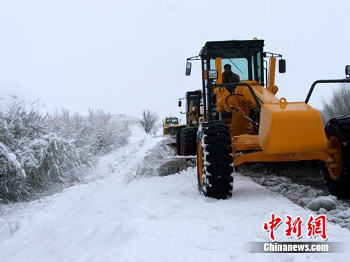 強寒潮襲新疆阿勒泰 最低氣溫降至零下35度(圖)