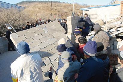 青島北宅要拆遷村民突擊建房