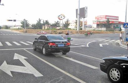 海爾路橋下道路通車