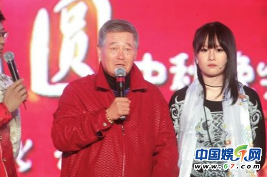 明星父女合影盤點 張鐵林吳宗憲愛女長相驚艷