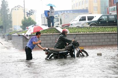 膠南遭遇200年來最強暴雨