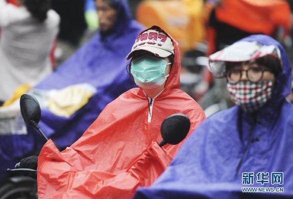 我國多地現(xiàn)降溫降雨天氣 一場秋雨一場寒