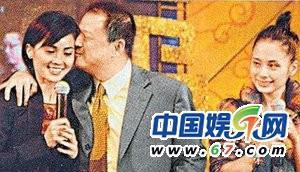 明星絕不愿意再提露丑往事 何炅曾被扔香蕉