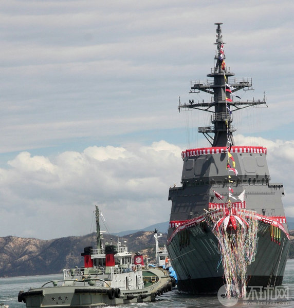 資料圖：日本海上自衛(wèi)隊(duì)冬月號(hào)驅(qū)逐艦。