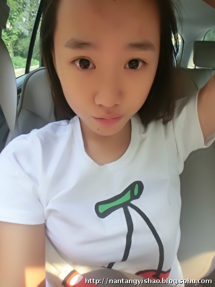 15歲的鄒元清外形甜美靚麗