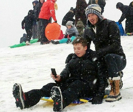 貝克漢姆帶孩子滑雪