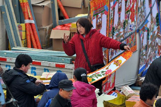 過(guò)大年趕大集 李村集場(chǎng)面火爆年味濃