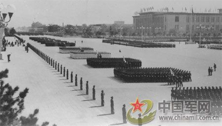 1959年國慶 逢十大閱兵盛況空前