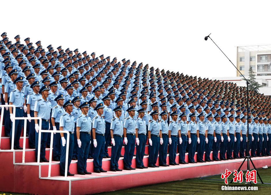 探訪閱兵基地 三軍儀仗隊(duì)首次有女兵參加大閱兵