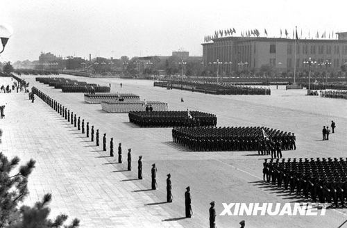 1959年國慶 逢十大閱兵盛況空前(組圖)