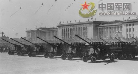 1959年國(guó)慶 逢十大閱兵盛況空前(組圖)